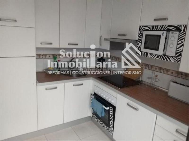 Foto f0650089-49db-43d4-9c27-40be060a7cc0. Piso en Moriscos