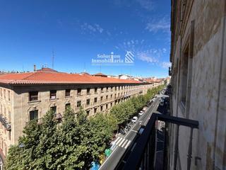 Appartement à Gran via 47. Magnifica vivienda muy amplia para entrar a vivir en pleno centr