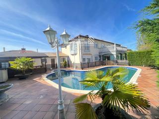 Xalet a Prado pocito 64. Exclusivo chalet individual  en la cotizada urbanización valdela