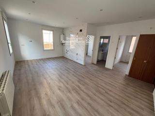 Pis a Villares de la Reina. Vivienda en proceso de reforma integral en villares de la reina!