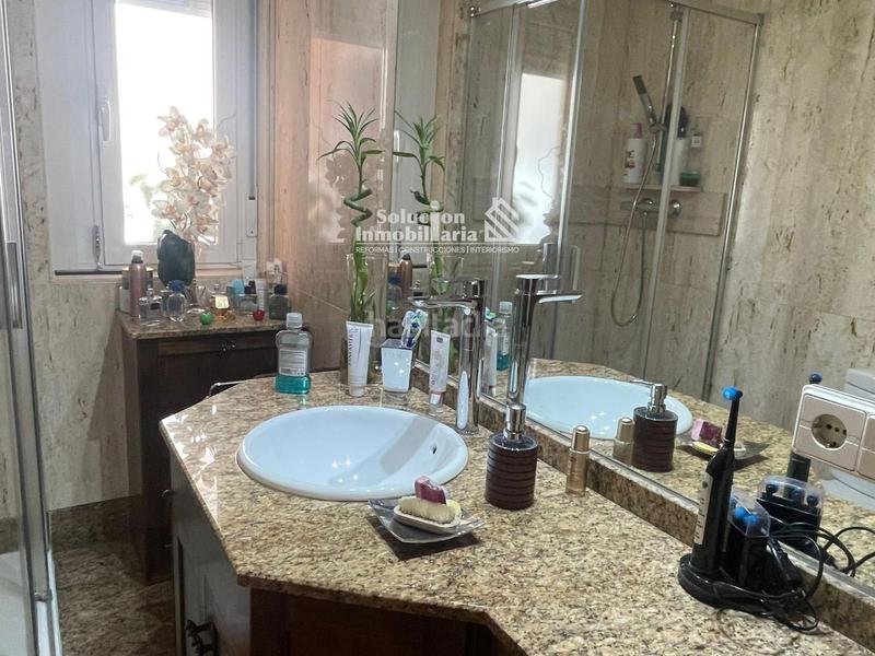 Foto 149b6a00-c661-4c84-b220-cc77951302f3. Casa con riscaldamento parcheggio in Villares de la Reina