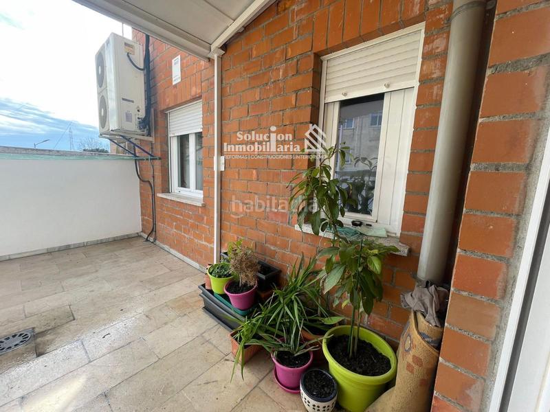 Foto 68ed32f8-305e-43c9-8f71-24f3922ec442. Casa con riscaldamento parcheggio in Villares de la Reina