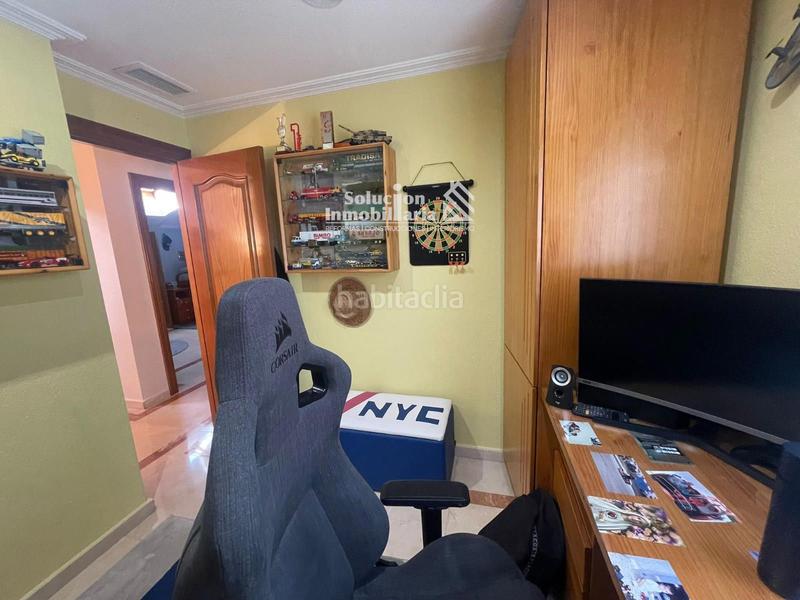 Foto 77e0f24f-3e63-4e0d-9a04-d31a7afd6bcb. Casa con riscaldamento parcheggio in Villares de la Reina