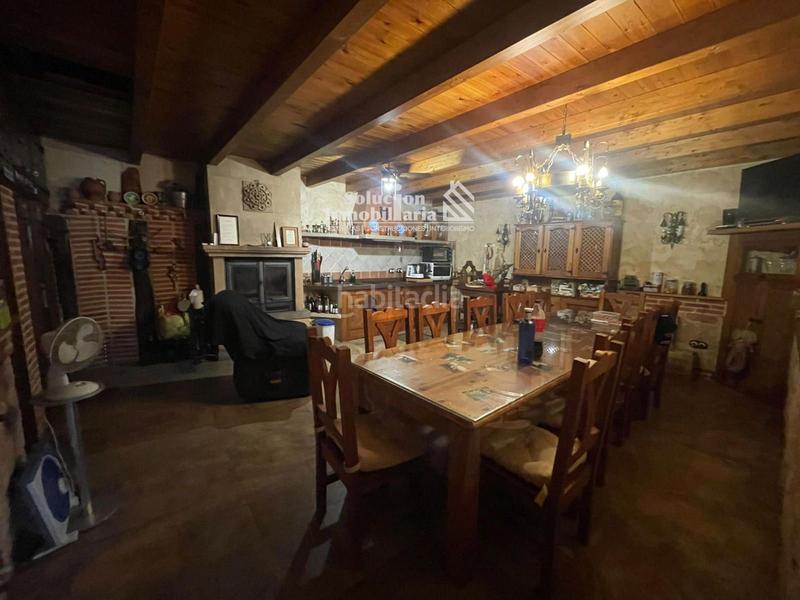 Foto 8a0101a5-49f3-496a-9aba-d014bc764f8b. Casa con riscaldamento parcheggio in Villares de la Reina