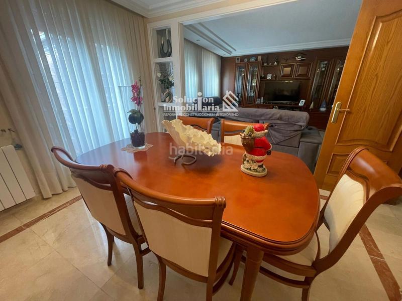 Foto e4e61f2e-4663-460a-916e-2d0cd9fcf113. Casa con riscaldamento parcheggio in Villares de la Reina