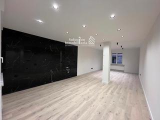 Pis a Cuesta sancti spiritus 24-36. Exclusiva vivienda en calle sancti spiritus n 2436 reformada int