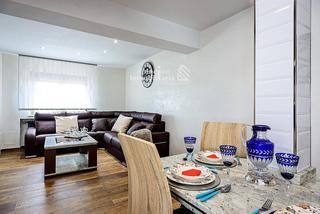 Piso en Paseo canalejas 105. Exclusiva vivienda en pleno paseo canalejas ideal para entrar a
