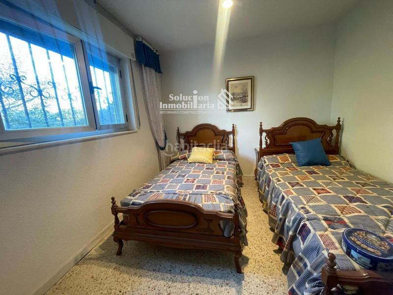 Foto 9d132e00-f479-4fa4-910c-d7321b81eecc. Chalet gran chalet independiente , con amplia parcela, piscina y bodega!! en Valdunciel