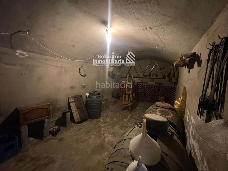 Foto d4713af7-6856-4bdc-855f-24138f968e40. Chalet gran chalet independiente , con amplia parcela, piscina y bodega!! en Valdunciel