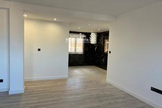 Piso en Agricultura 15. Exclusiva vivienda con reforma en calle agricultura!!