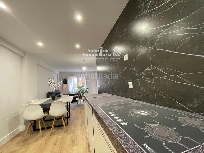 Foto d4bf33fd-918b-4a21-aef2-5d54e0593a1a. Flat with heating in Garrido Sur Salamanca