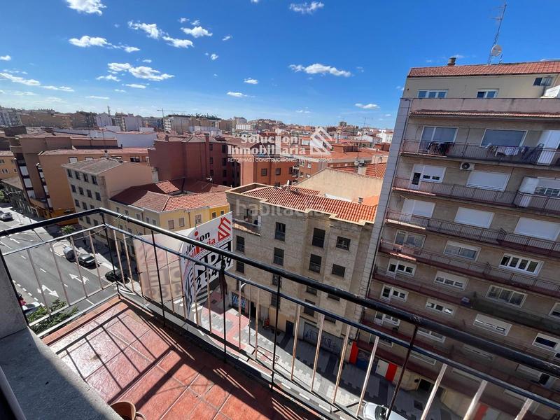 Foto e813e0ac-ce35-479f-b08f-7524dceb4b9a. Flat with heating in Garrido Sur Salamanca