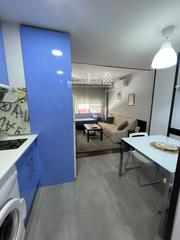 Lloguer Pis a Carmelitas. Estupendo estudio en una de las mejores avenidas de la ciudad!