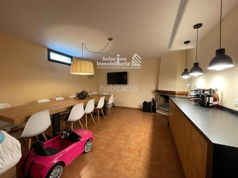 Foto 3b4233cb-0358-489b-8bb3-5239fd47ef24. Casa bifamiliare con riscaldamento piscina in Cabrerizos