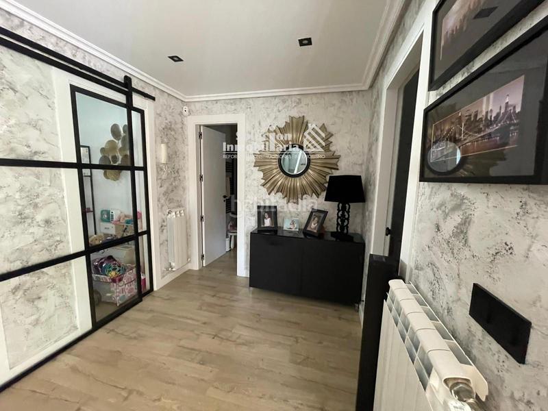 Foto 95b2c419-16c0-4d9f-9a8e-89451a01f36a. Casa bifamiliare con riscaldamento piscina in Cabrerizos