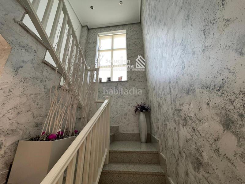 Foto de9bde58-2d1e-43c4-8767-02fd4a504adc. Casa bifamiliare con riscaldamento piscina in Cabrerizos