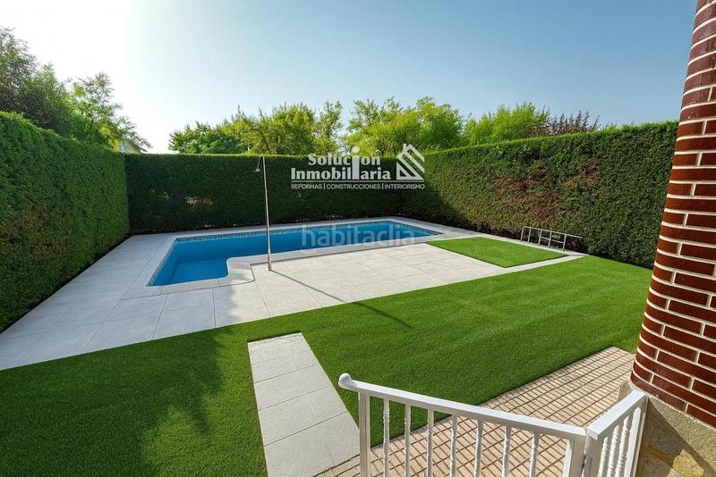 Foto 6973e506-fce7-4e0c-8c62-2200aa9ac67a. Doppelhaus mit heizung parking pool in Carbajosa de la Sagrada