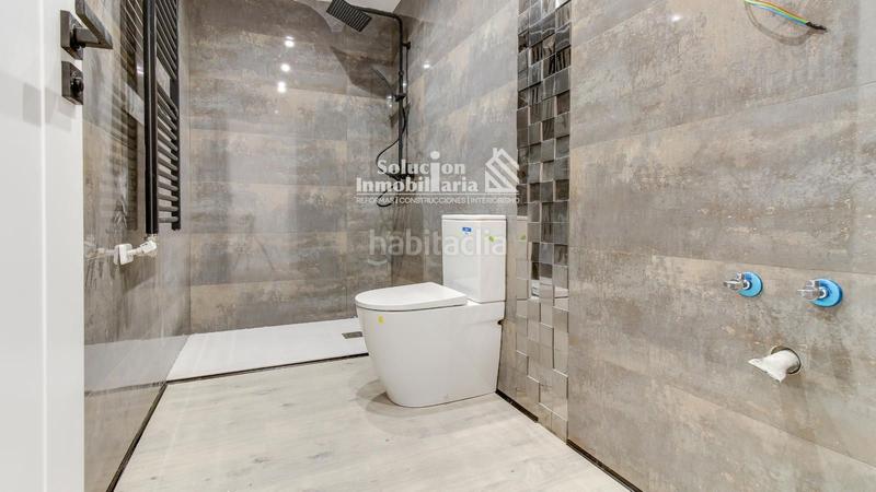 Foto b5899b0b-1602-462a-bd8b-30f2a5820e9a. Doppelhaus mit heizung parking pool in Carbajosa de la Sagrada