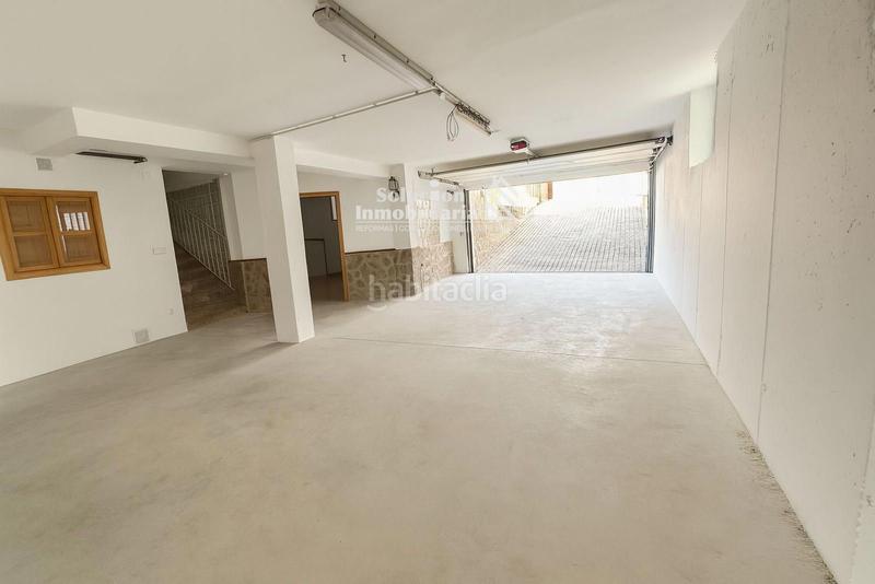 Foto cbf18d52-c358-4380-9a90-c724c254e532. Doppelhaus mit heizung parking pool in Carbajosa de la Sagrada