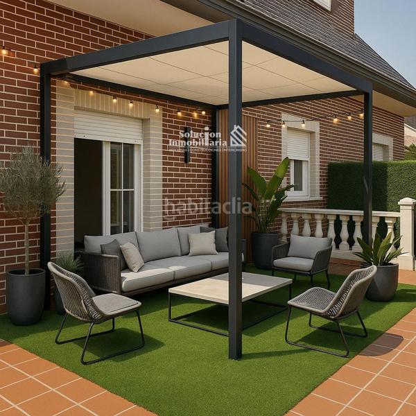 Foto ec61ac8b-6a49-48f9-bf9e-4ba1cf25e95e. Doppelhaus mit heizung parking pool in Carbajosa de la Sagrada