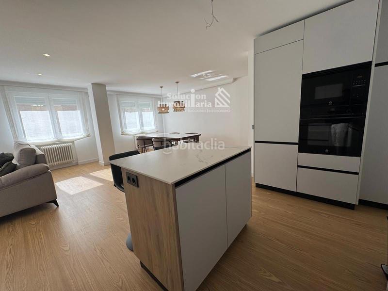 Foto 7cffe532-7040-4b3d-b7a5-16bee23747b1. Flat with heating in Carmelitas Salamanca