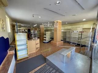 Lloguer Local Comercial a Villares de la Reina. Local comercial en villares de la reina  amplio y reformado