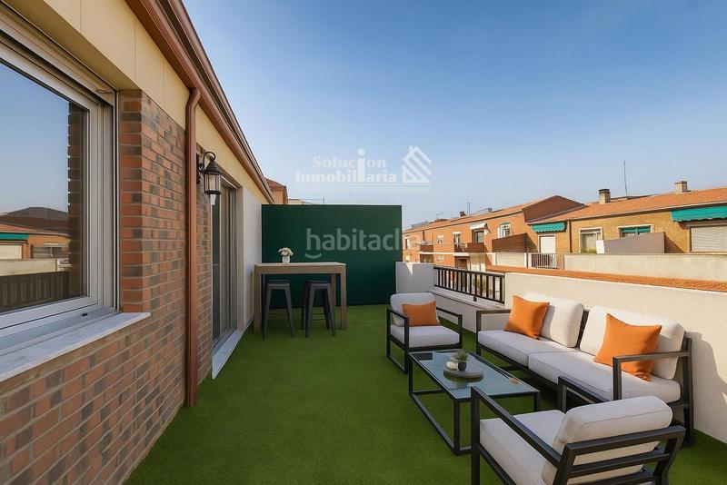 Foto 5cd0ed96-2737-448a-8ee7-74143f85ca8f. Attique avec chauffage dans San Vicente - Las Úrsulas Salamanca