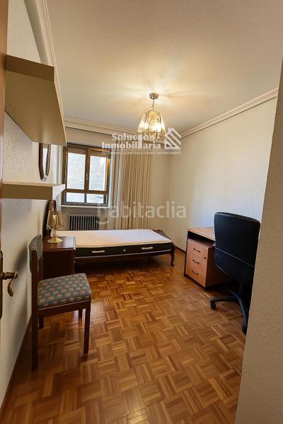 Foto 94305b4c-bb62-43bd-8624-78eaf8f21eac. Appartamento con riscaldamento parcheggio in San Vicente - Las Úrsulas Salamanca