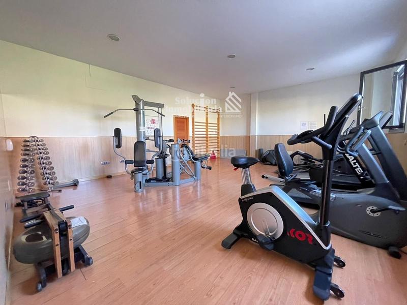 Foto 80138394-a174-4cfe-a5d3-9ce597cdb71e. Pis amb calefacció aparcament piscina a Vidal Salamanca