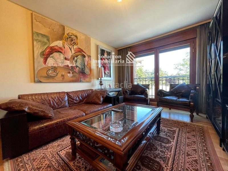 Foto fb462308-955f-45d2-81f8-54e25eefc2bb. Pis amb calefacció aparcament piscina a Vidal Salamanca