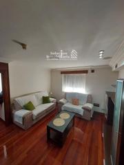 Affitto Duplex in Salesas. Dúplex en alquiler en zona van dyck  825 mes