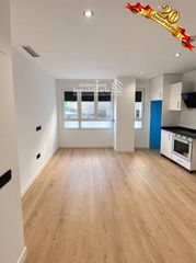 Apartament a Fray luis de granada 9. Apartamento a estrenar con calidades premium  calle fray luis de