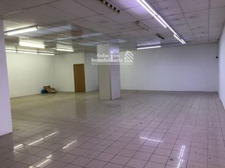 Local Comercial a Salesas