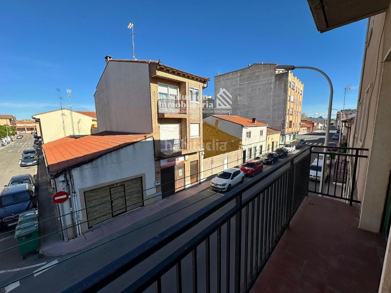 Foto 36724959-b28d-4098-9d9f-a0f30f2e09ca. Edifici a hermanos camisón 3 a Peñaranda de Bracamonte