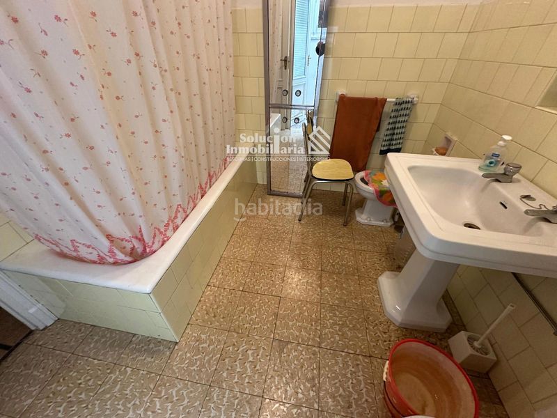 Foto bd0f2a99-8cb7-409b-87bb-3e9e3afa61ab. Edifici a nuestra señora 84 a Peñaranda de Bracamonte