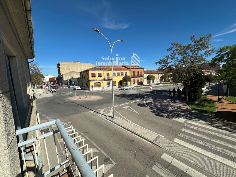 Foto c7d2ac32-6e5d-4fe3-965d-15e5f74e3301. Edifici a nuestra señora 84 a Peñaranda de Bracamonte