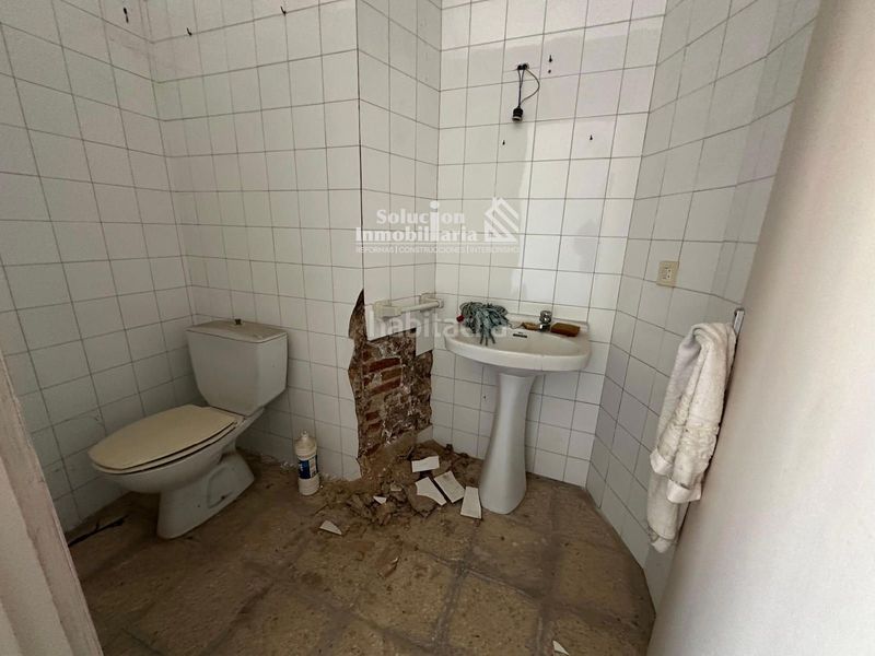 Foto f9c2c6a1-9cc9-43a5-929c-f8ce96a7ce5b. Edifici a nuestra señora 84 a Peñaranda de Bracamonte