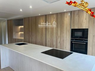 Appartamento  Gran via. Espectacular vivienda reformada de lujo a estrenar en cgran vía