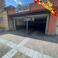 Car parking in Padre cámara 1. Plaza de garaje en venta  calle padre cámara