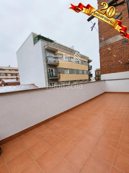 Foto 021b2bd3-9779-4de3-afcc-fae21e763573. Ático exclusivo ático con terraza de 20 m en pleno San Bernardo en Salamanca