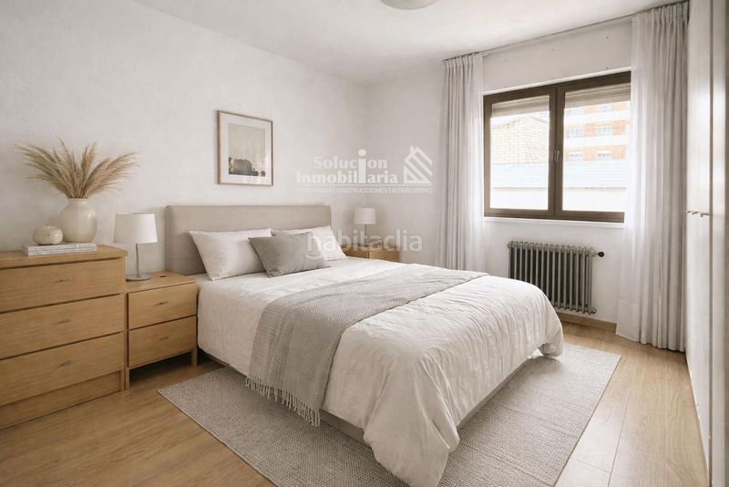 Foto f3e9e0e7-4281-4aa4-9a5b-1014150bb3f8. Ático exclusivo ático con terraza de 20 m en pleno San Bernardo en Salamanca