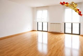 Flat in Villares de la Reina. Piso en venta en villares de la reina