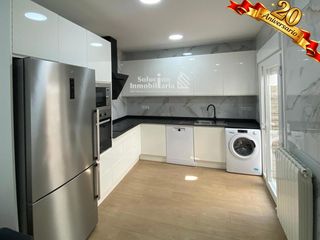 Lloguer Pis a Carmelitas. Exclusivo piso a estrenar para estudiantes con habitación y baño
