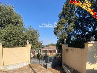 House  Urbanización hoyo de la mina. Oportunidad, vivienda con amplia parcela en la urbanización hoyo