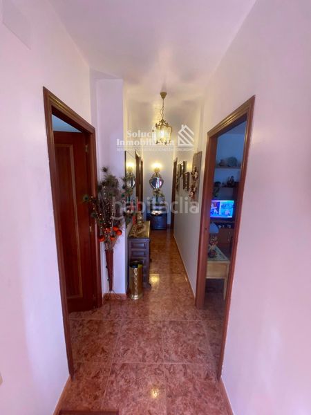Foto 0eecbfac-84a1-44af-b823-102a636143df. Casa amb aparcament a Calvarrasa de Arriba