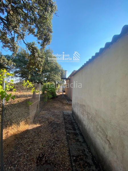Foto f8aa047f-5b81-4064-9929-d1dffd807215. Casa amb aparcament a Calvarrasa de Arriba