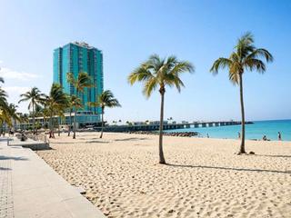 Appartement à Centro - La Vega Alta. Piso céntrico segunda línea de playa del reducto