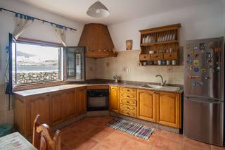 Casa a Máguez. Casa de una sola planta en el entorno rural de maguez