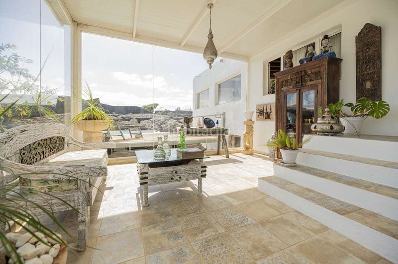 Foto 8fe51c85-7732-4f59-bce3-6d65a52bba2b. Xalet amb aparcament piscina a Tahiche Teguise