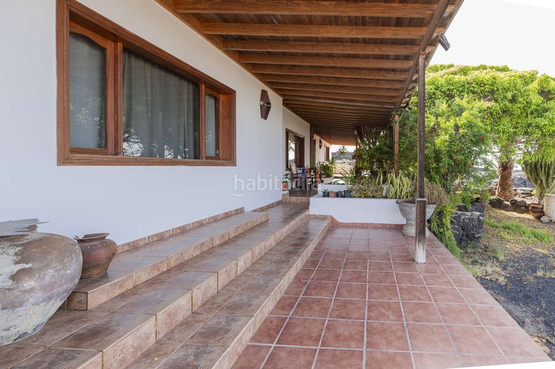 Foto c458bcda-175d-43d1-bdd9-47ca7847d89d. Xalet amb aparcament piscina a Tahiche Teguise